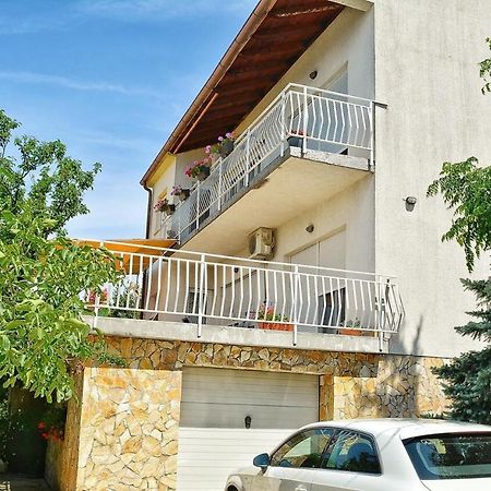 Apartments With A Parking Space Smrika, Kraljevica - 15709 Εξωτερικό φωτογραφία