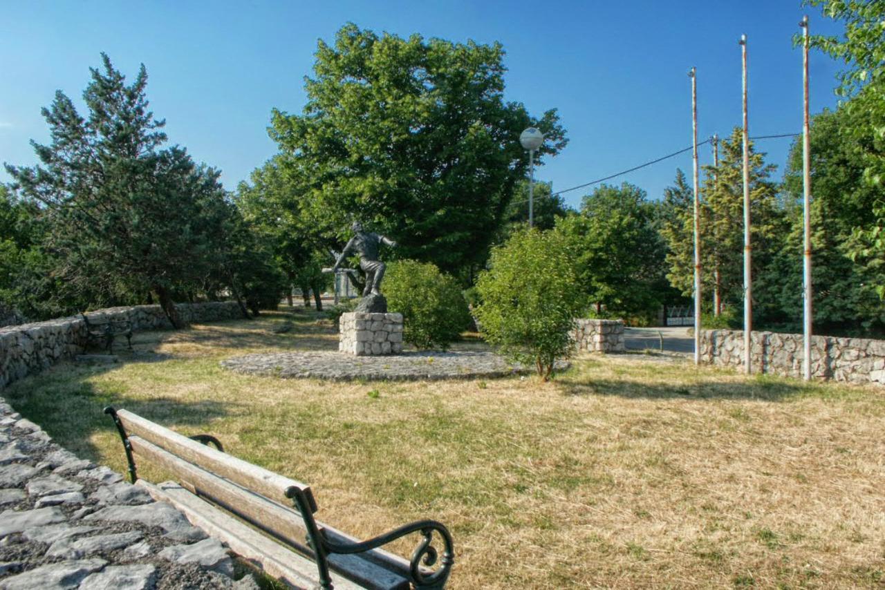 Apartments With A Parking Space Smrika, Kraljevica - 15709 Εξωτερικό φωτογραφία