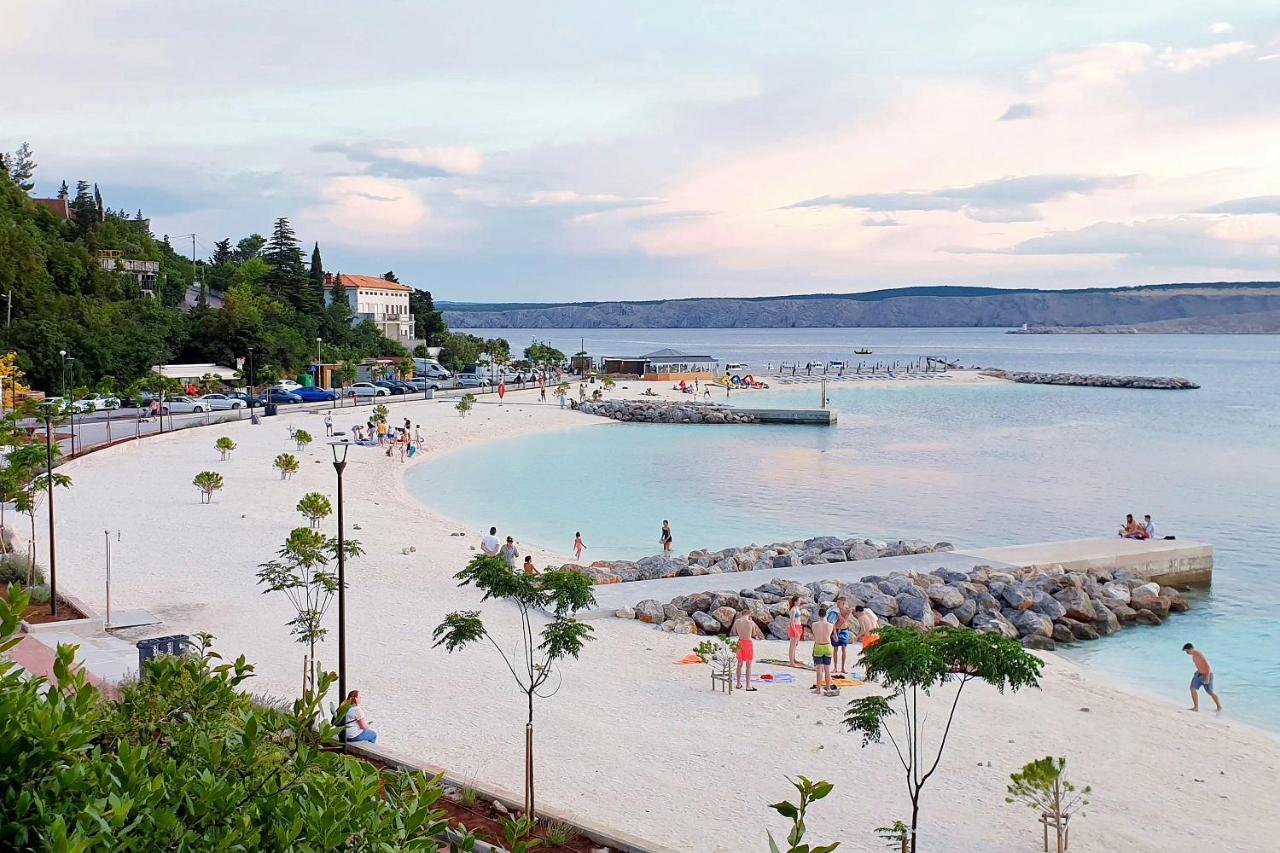 Apartments With A Parking Space Smrika, Kraljevica - 15709 Εξωτερικό φωτογραφία